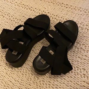 Steve Madden platform sandals